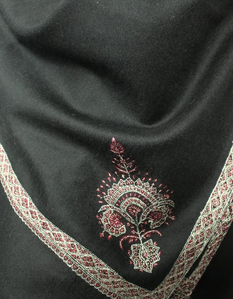 Black Pashmina Shawl With Sozni Work 5770