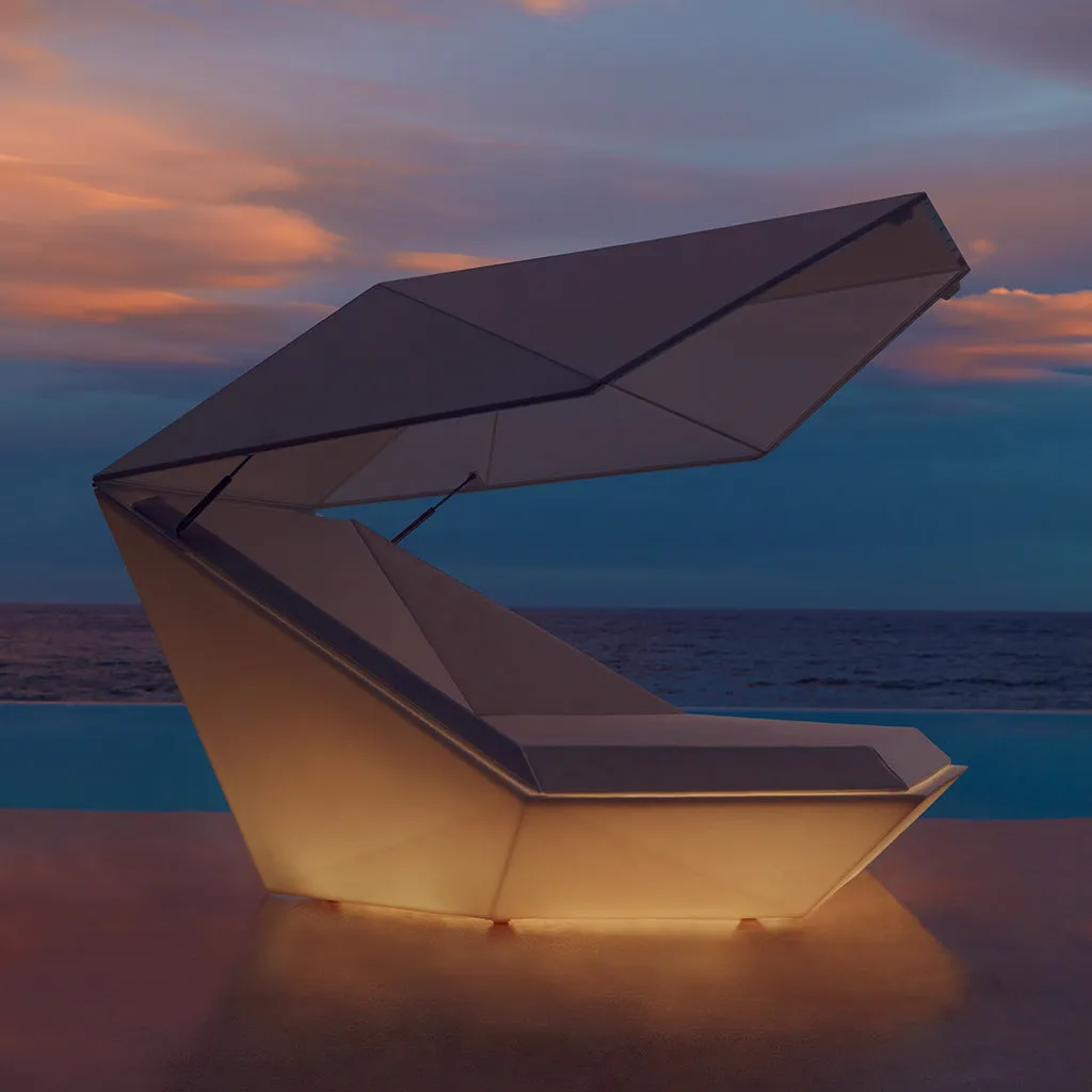 Faz Daybed with Canopy, LED  - Modern Patio Furniture