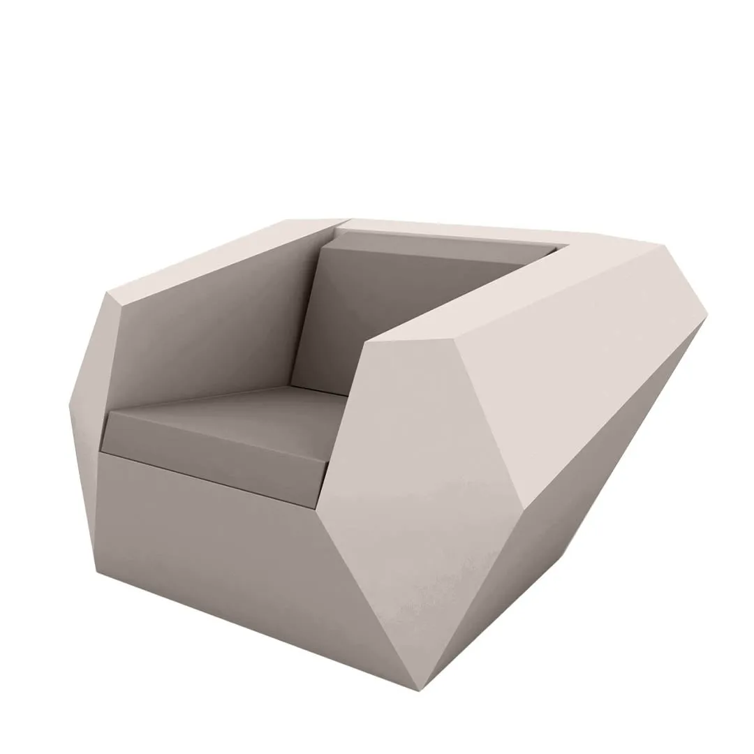 Faz Lounge Chair with Cushion - Modern Patio Furniture