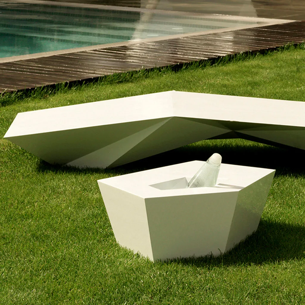 Faz Sun Lounger Table - Modern Pool & Patio Furniture