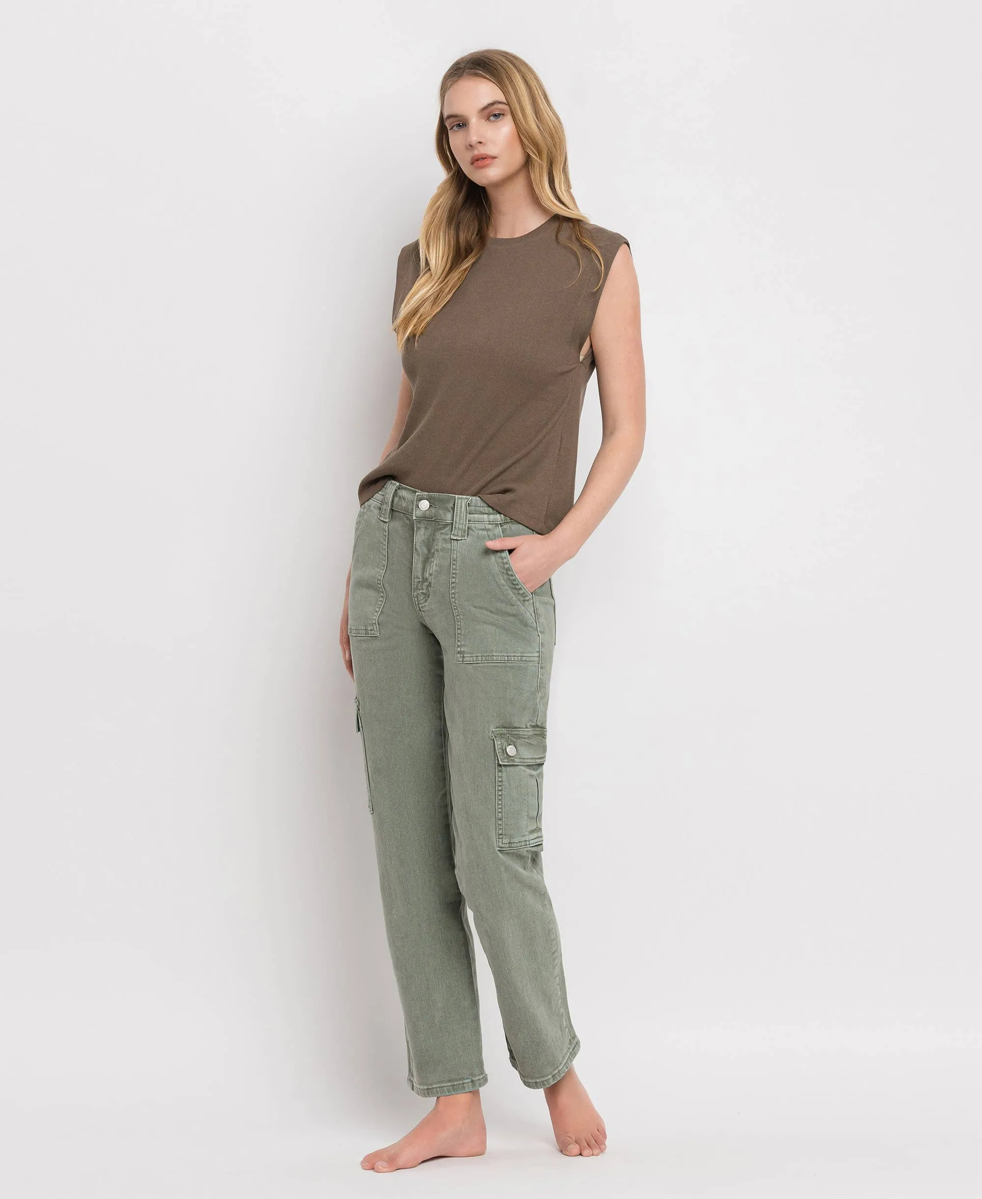 HIGH RISE CARGO PATCH POCKET STRAIGHT JEANS