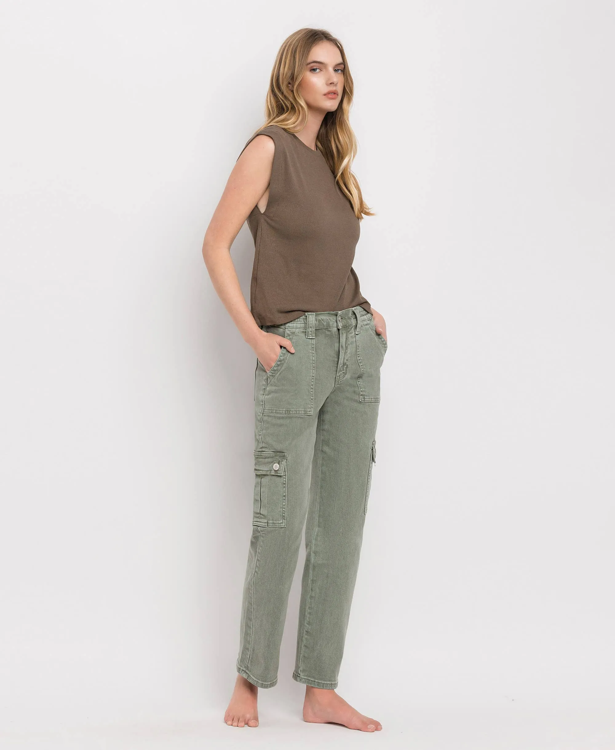 HIGH RISE CARGO PATCH POCKET STRAIGHT JEANS