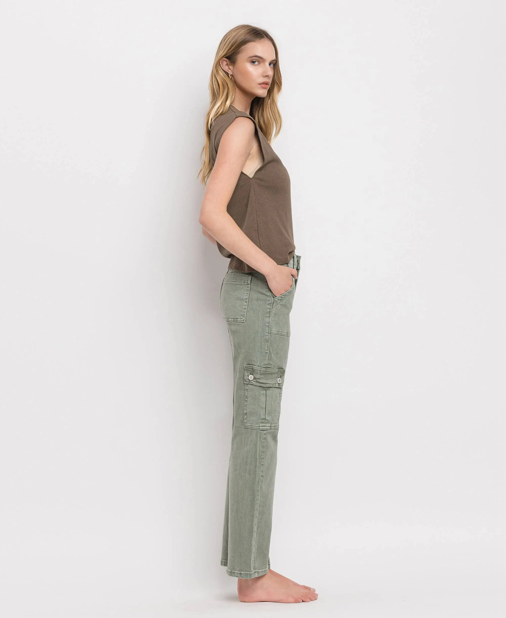 HIGH RISE CARGO PATCH POCKET STRAIGHT JEANS