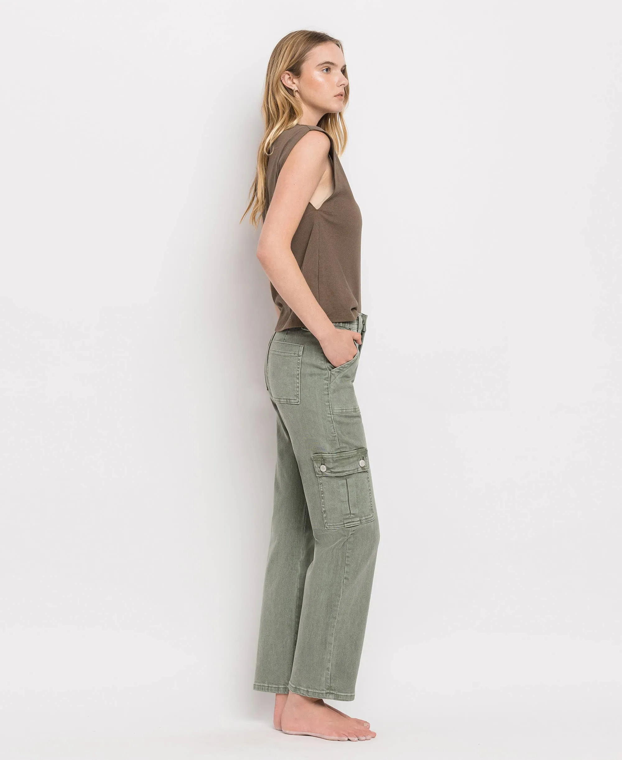 HIGH RISE CARGO PATCH POCKET STRAIGHT JEANS