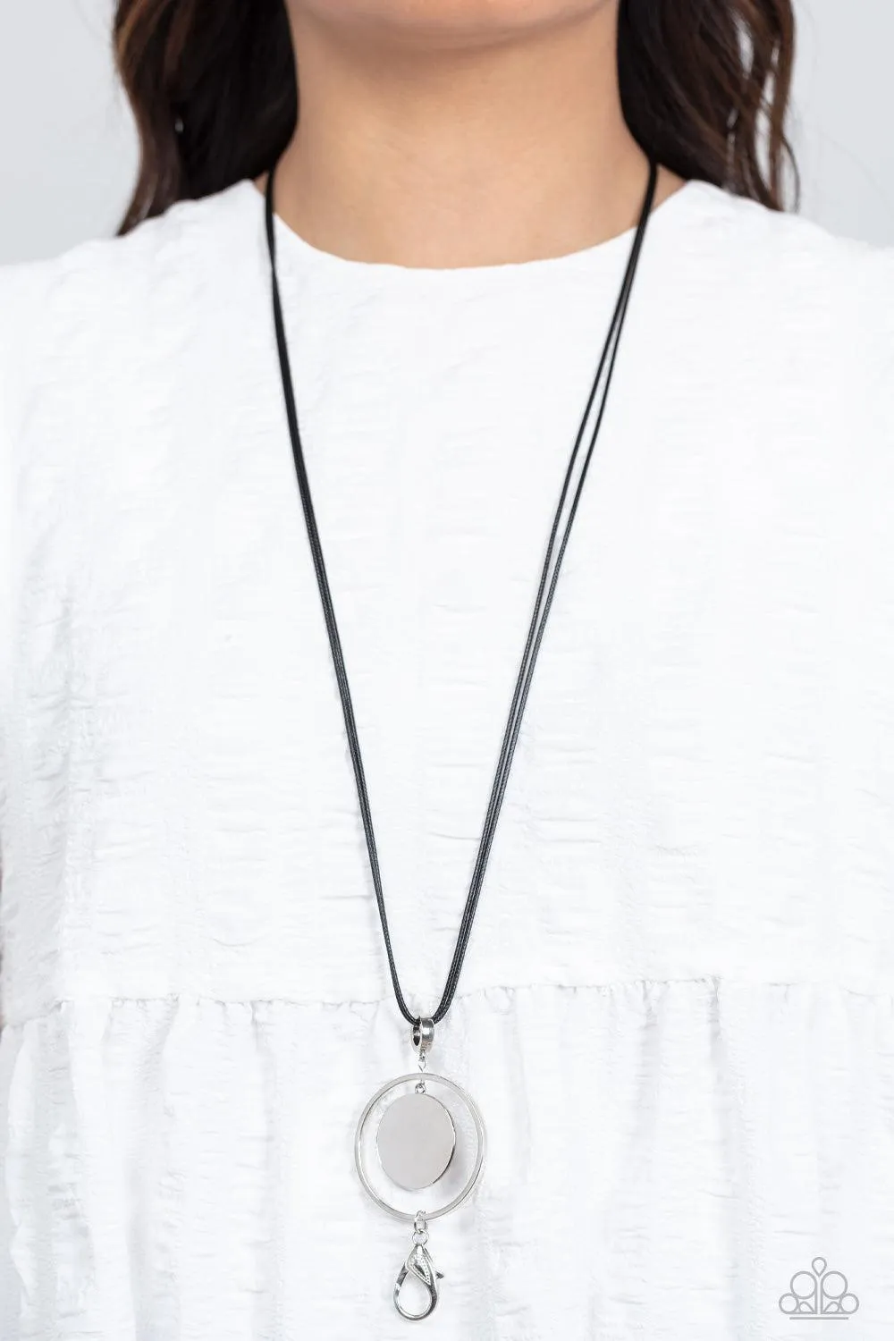 Rural Reflection - Black Necklace Set